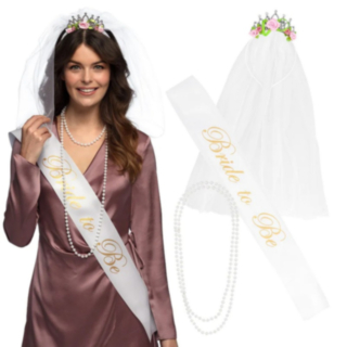 Bride To Be Sett