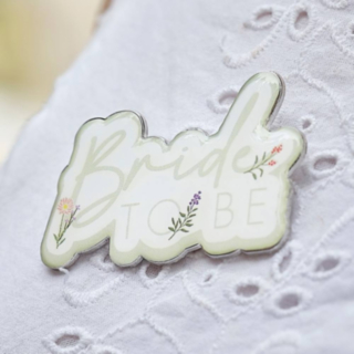 Bride To Be Brosje