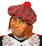 Skotsk Hatt og Parykk